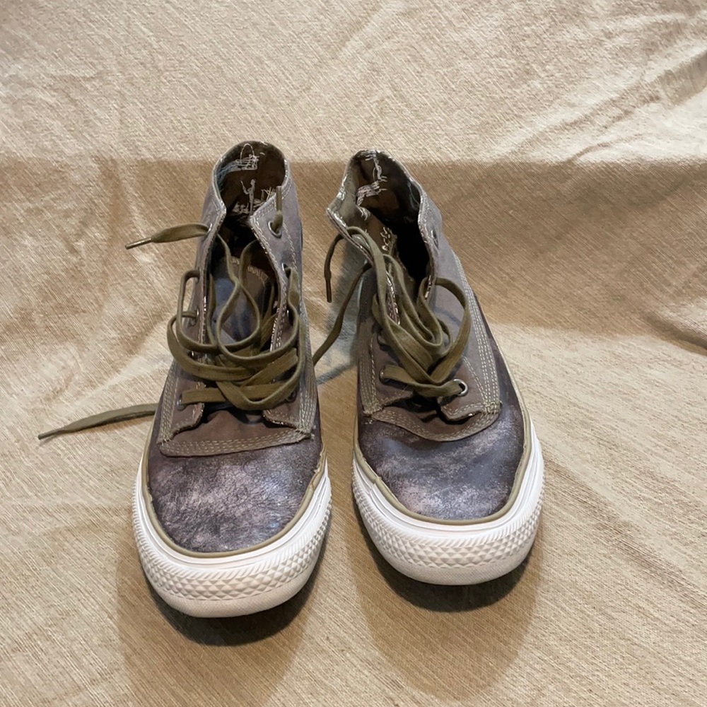 Men size 10